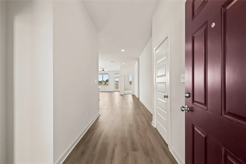 247 Gus Loop Georgetown, TX 78626