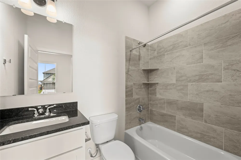 247 Gus Loop Georgetown, TX 78626