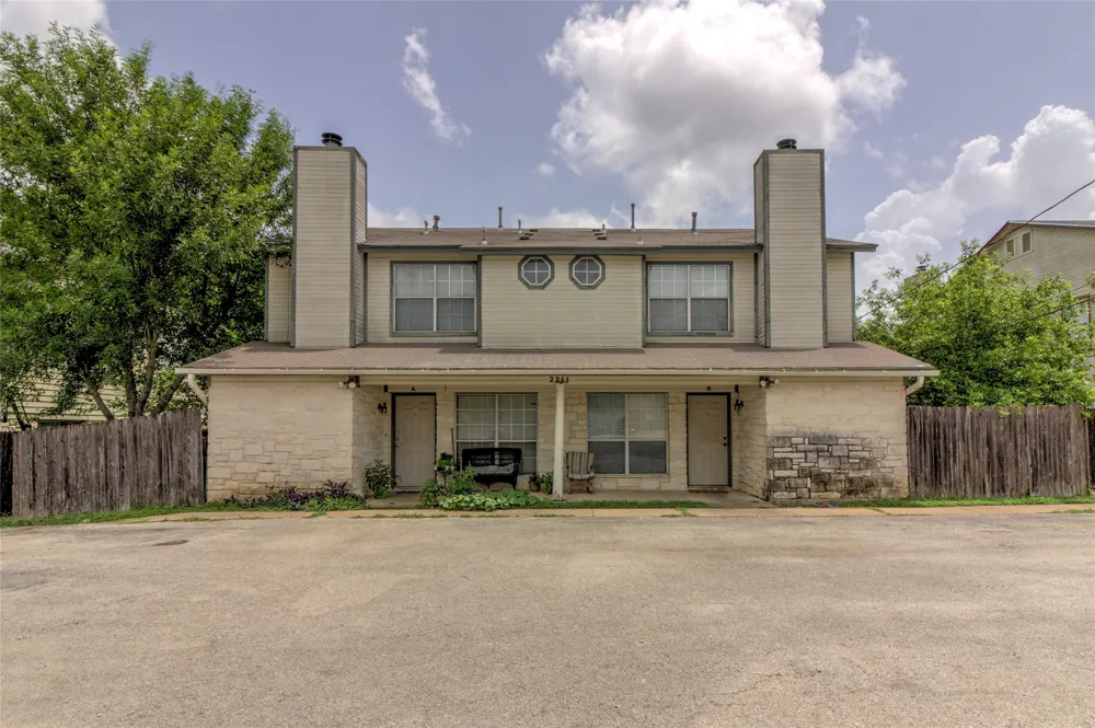 2211 Creekside A Lane #A Georgetown, TX 78626
