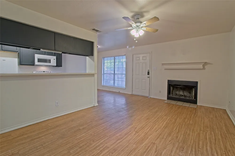 2211 Creekside A Lane #A Georgetown, TX 78626