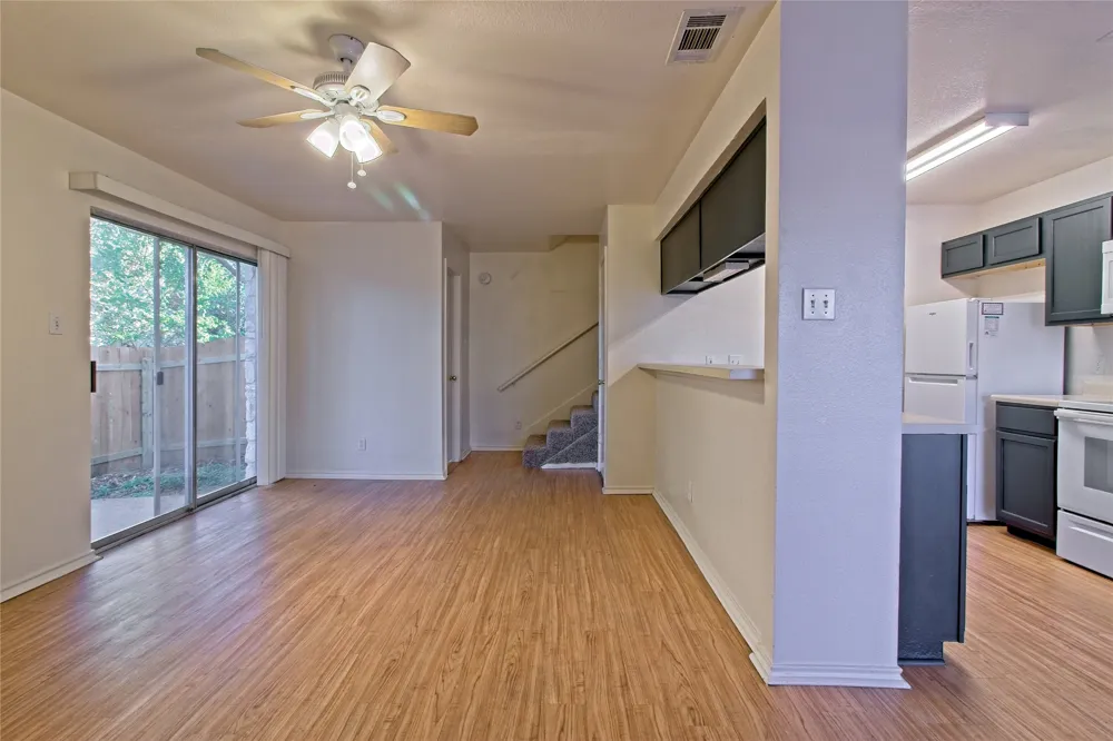 2211 Creekside A Lane #A Georgetown, TX 78626