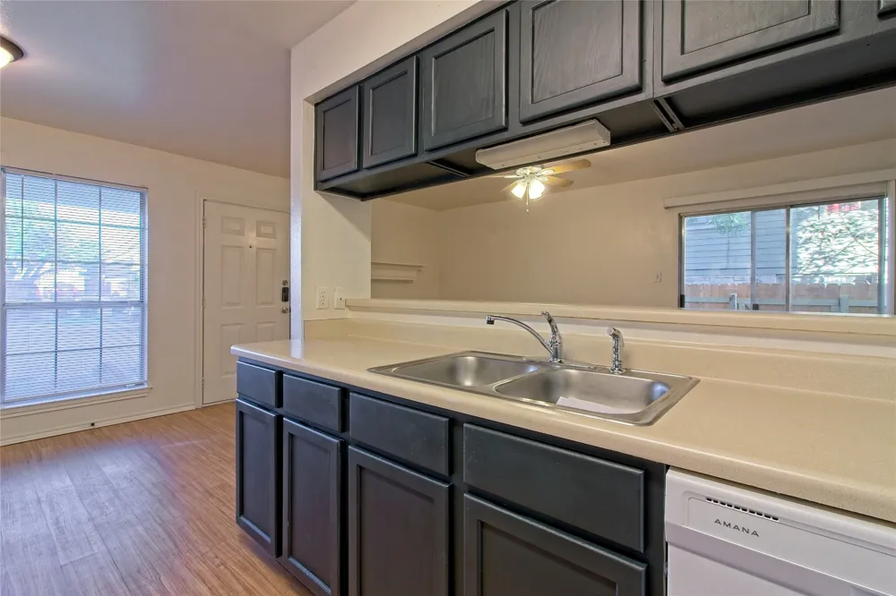 2211 Creekside A Lane #A Georgetown, TX 78626