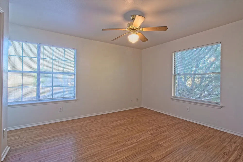 2211 Creekside A Lane #A Georgetown, TX 78626