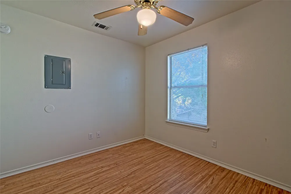 2211 Creekside A Lane #A Georgetown, TX 78626