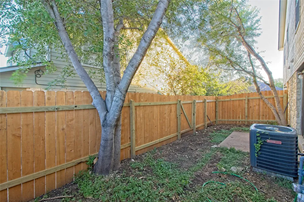 2211 Creekside A Lane #A Georgetown, TX 78626