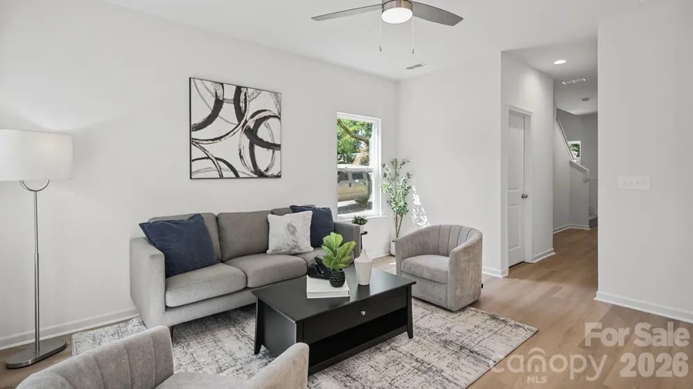 727 Key Street W Charlotte, NC 28208