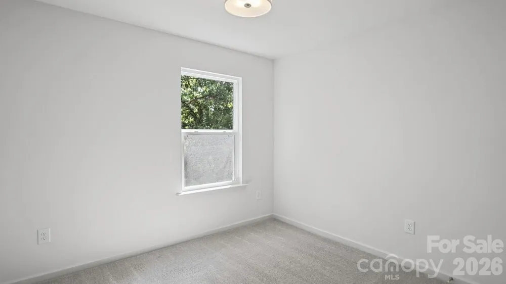 727 Key Street W Charlotte, NC 28208