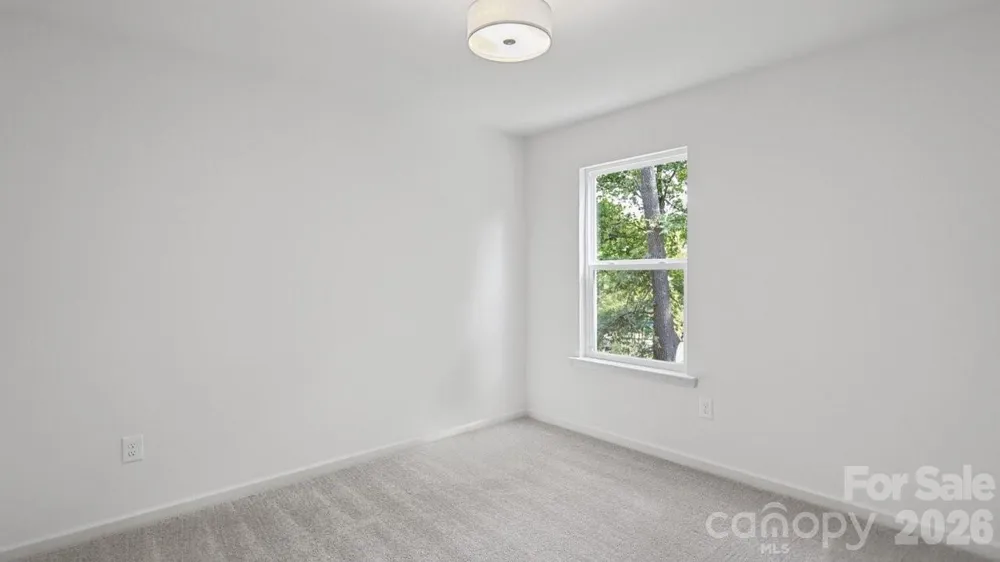 727 Key Street W Charlotte, NC 28208