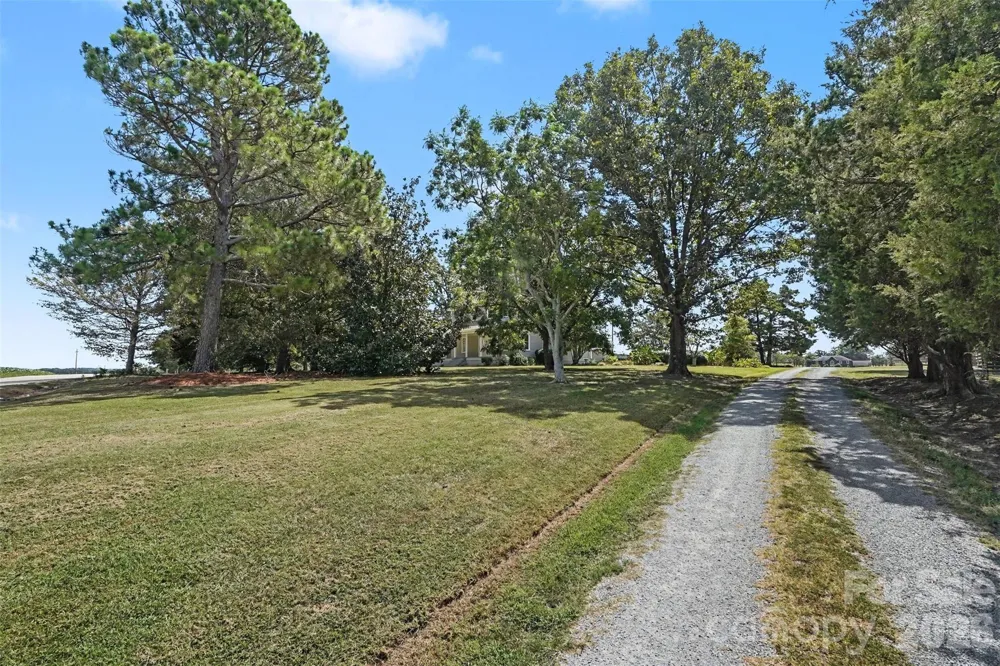 6002 White Store Road Wingate, NC 28174