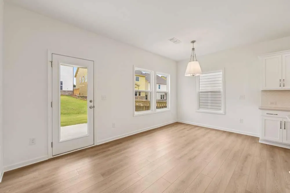 5452 Hargrove Way Flowery Branch, GA 30542