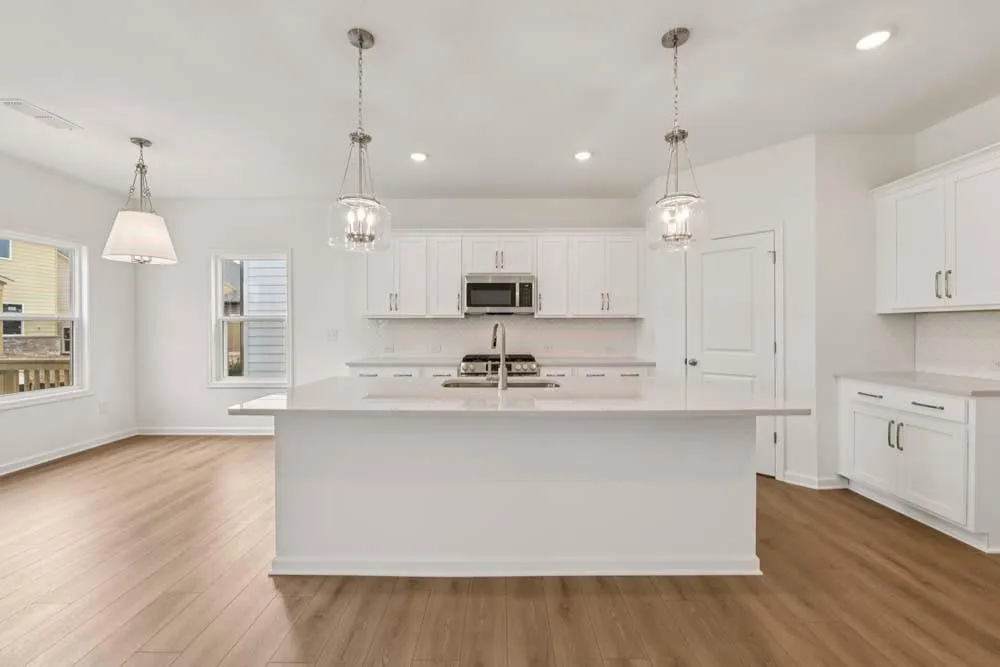 5452 Hargrove Way Flowery Branch, GA 30542