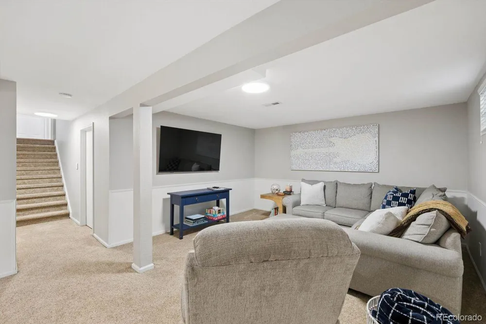 9142 W Hialeah Place Littleton, CO 80123