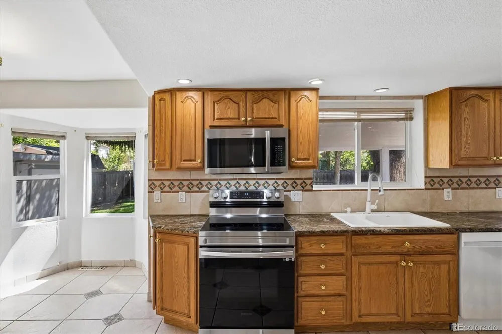 8210 Lamar Circle Arvada, CO 80003