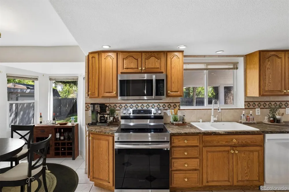 8210 Lamar Circle Arvada, CO 80003