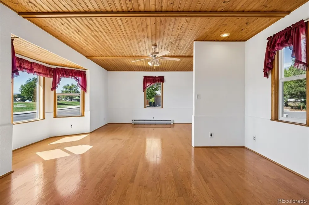 8210 Lamar Circle Arvada, CO 80003