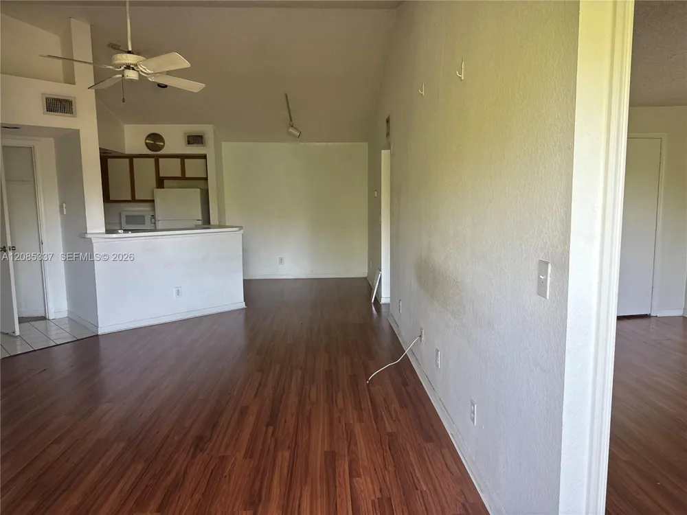 437 Vista Isles Dr, #2223 Sunrise, FL 33325