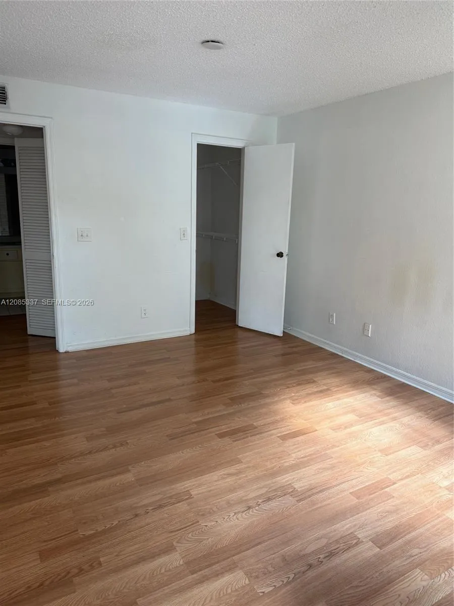 437 Vista Isles Dr, #2223 Sunrise, FL 33325