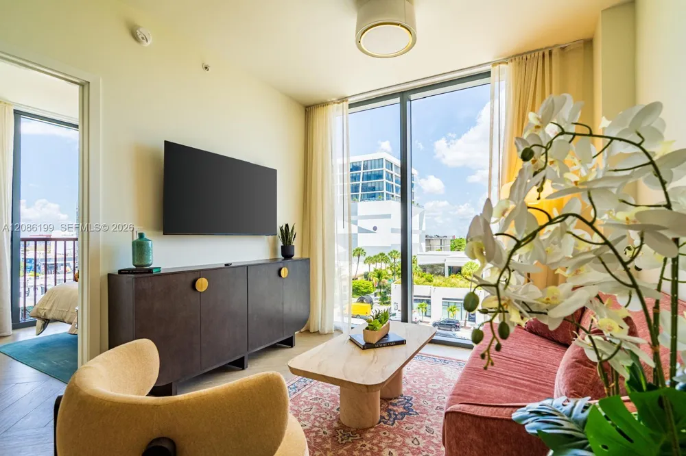 2700 NW 2nd Ave #426 Miami, FL 33127