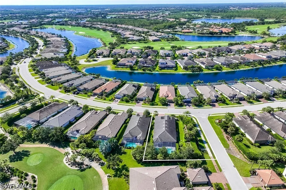 Montelanico Loop Naples, FL 34119