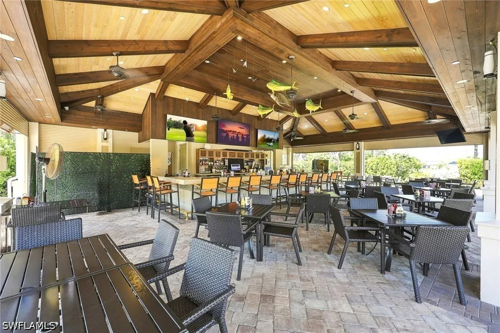 Montelanico Loop Naples, FL 34119