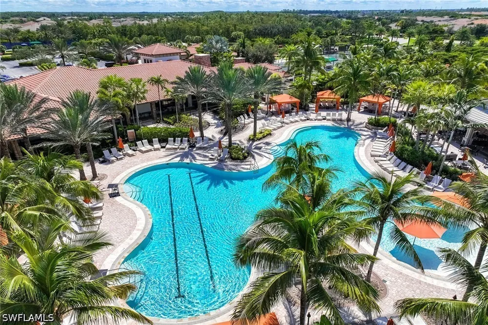 Montelanico Loop Naples, FL 34119
