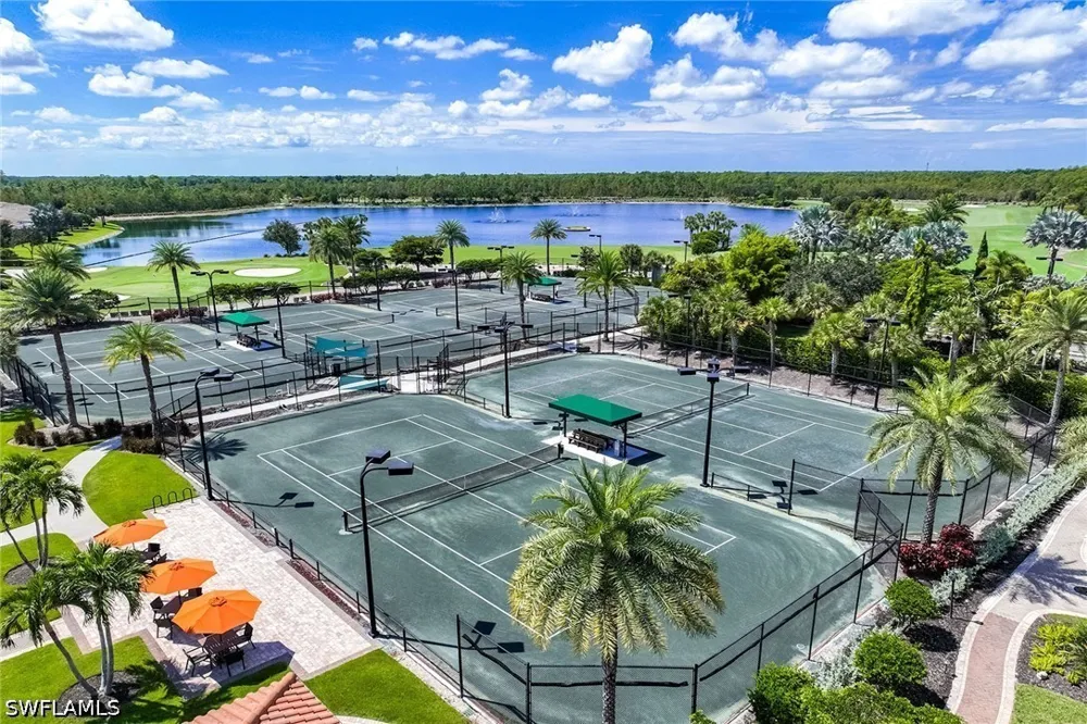 Montelanico Loop Naples, FL 34119