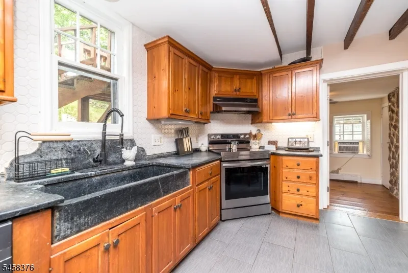 169 Route 627 Pohatcong, NJ 08865