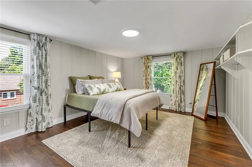 213 E Moore Avenue High Point, NC 27263