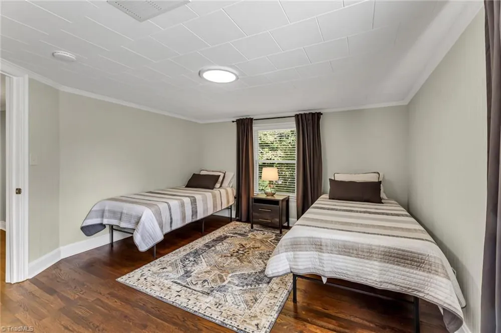 213 E Moore Avenue High Point, NC 27263