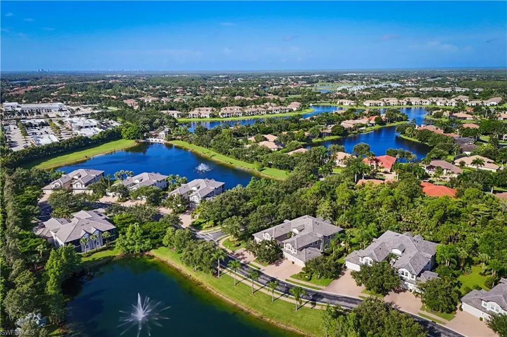 7876 Hawthorne Drive #1201 Naples, FL 34113