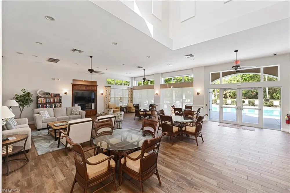 7876 Hawthorne Drive #1201 Naples, FL 34113