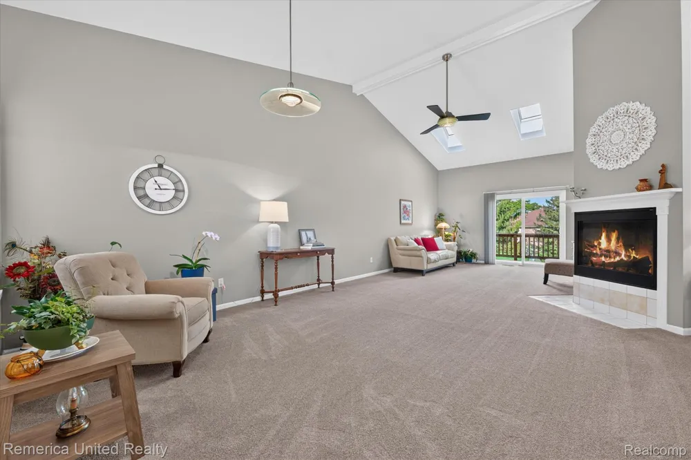 61024 Evergreen Court South Lyon City, MI 48178