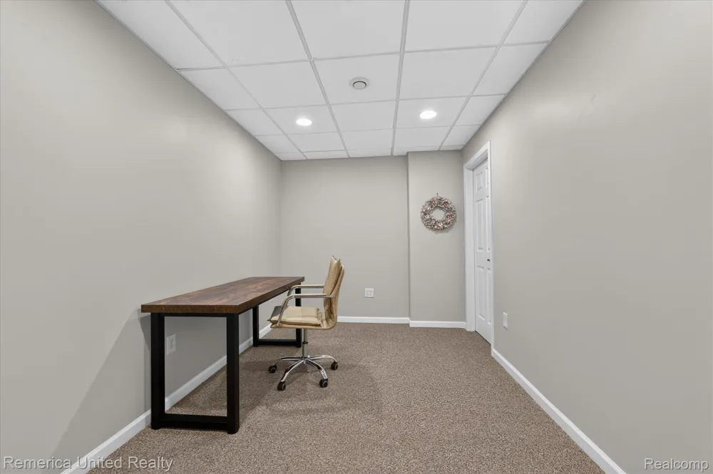 61024 Evergreen Court South Lyon City, MI 48178