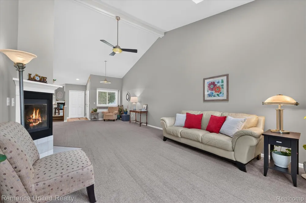 61024 Evergreen Court South Lyon City, MI 48178