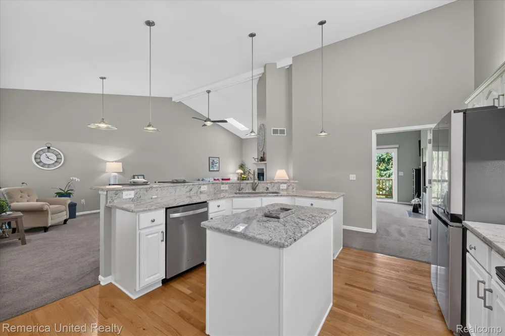 61024 Evergreen Court South Lyon City, MI 48178