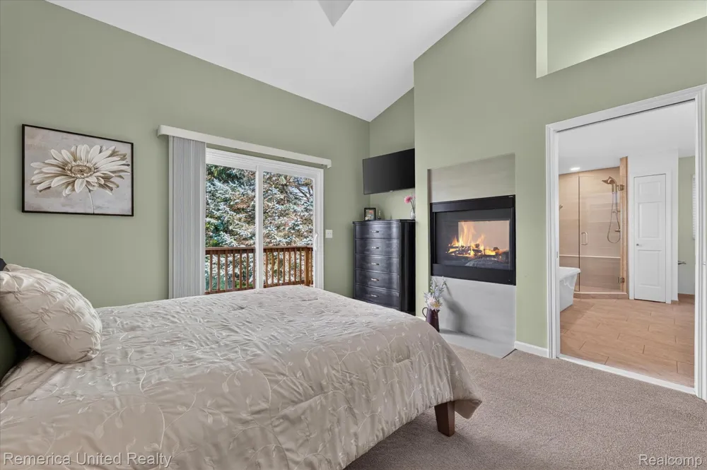 61024 Evergreen Court South Lyon City, MI 48178