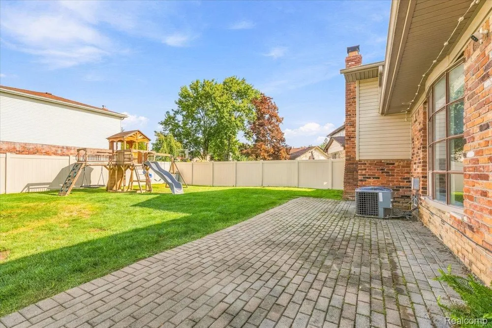 6767 Longwood Road Canton Charter Township, MI 48187