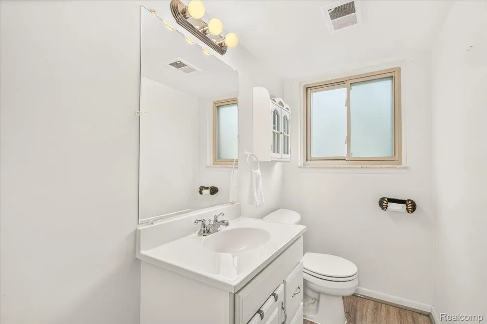 6767 Longwood Road Canton Charter Township, MI 48187