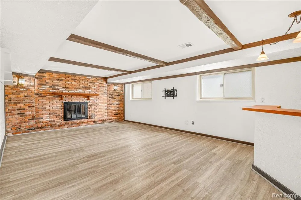 6767 Longwood Road Canton Charter Township, MI 48187