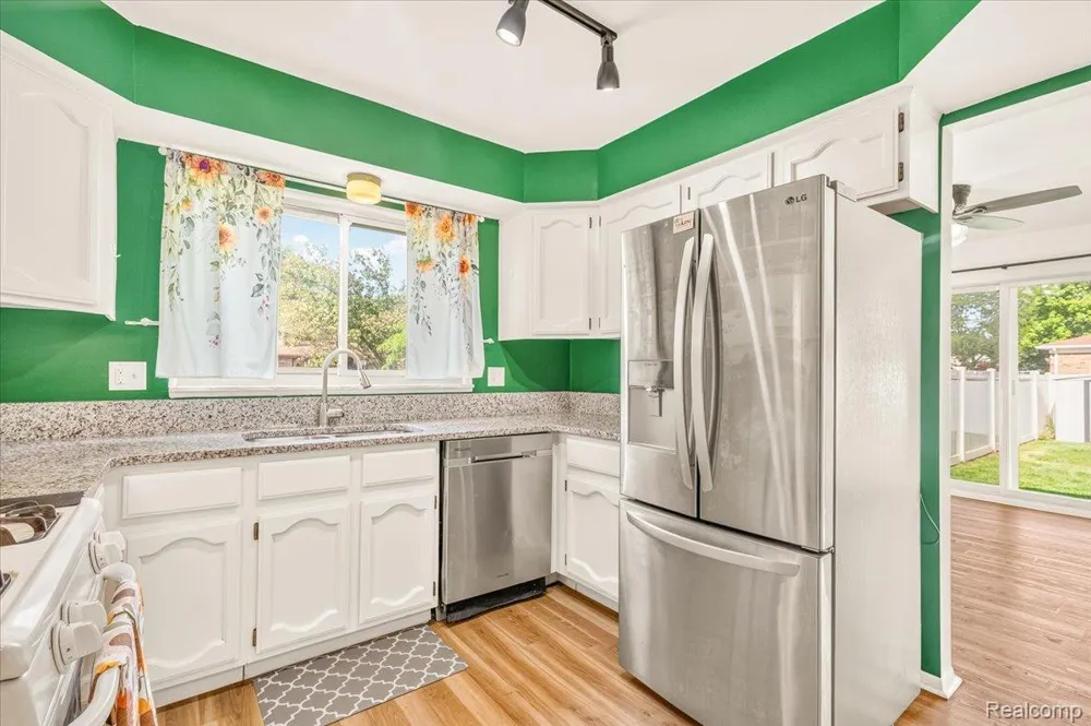 6767 Longwood Road Canton Charter Township, MI 48187