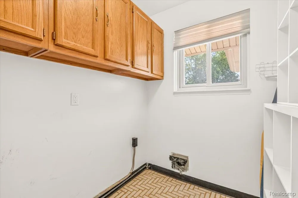 6767 Longwood Road Canton Charter Township, MI 48187