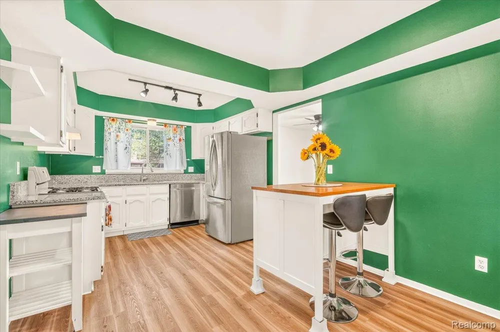 6767 Longwood Road Canton Charter Township, MI 48187