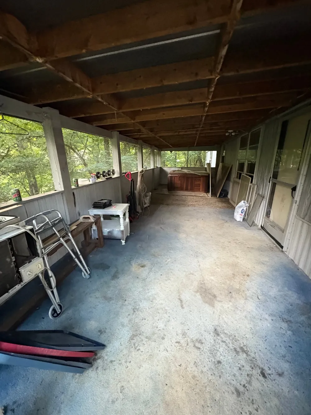 151 Big Springs Ln Jacksboro, TN 37757