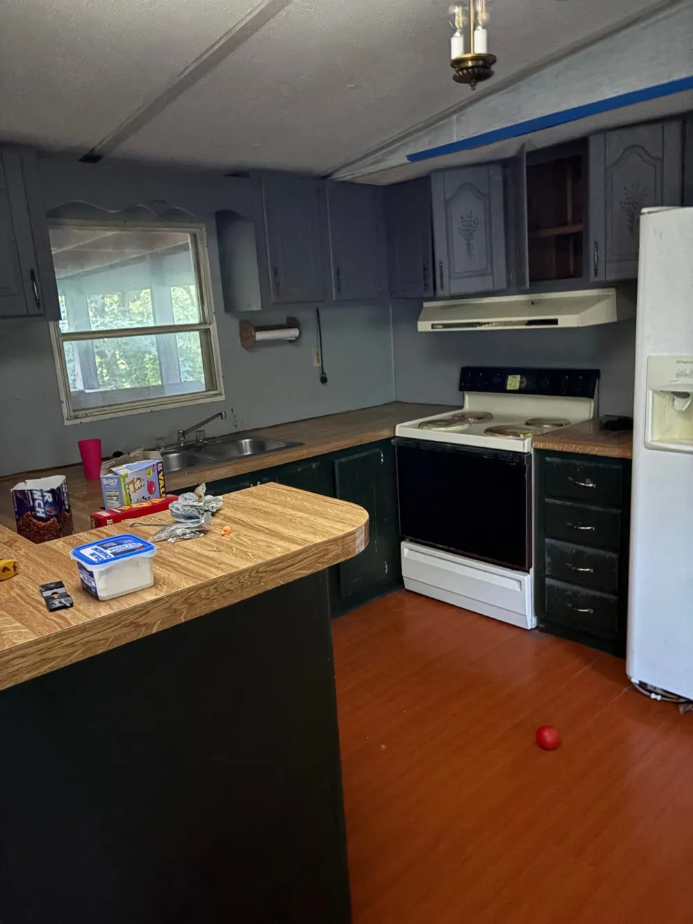 151 Big Springs Ln Jacksboro, TN 37757