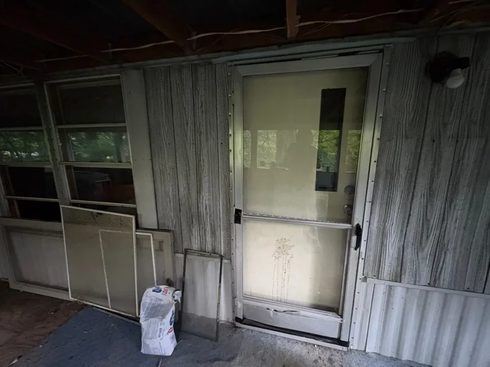 151 Big Springs Ln Jacksboro, TN 37757
