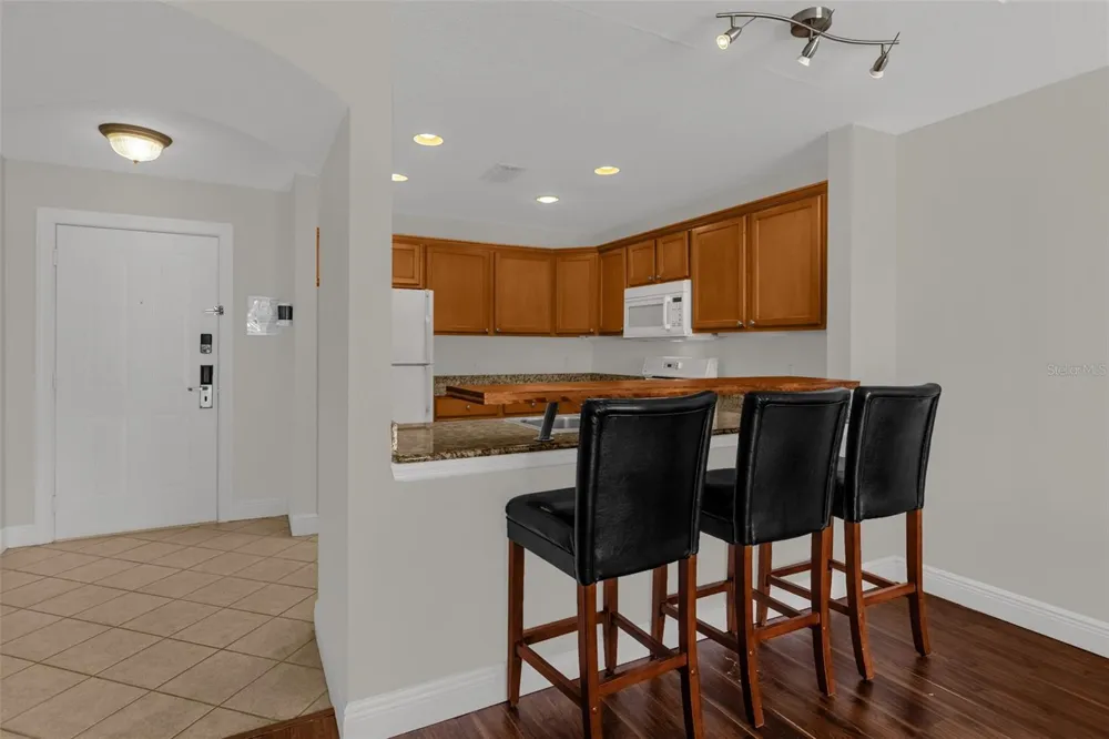 1323 SEVEN EAGLES COURT #102 Reunion, FL 34747