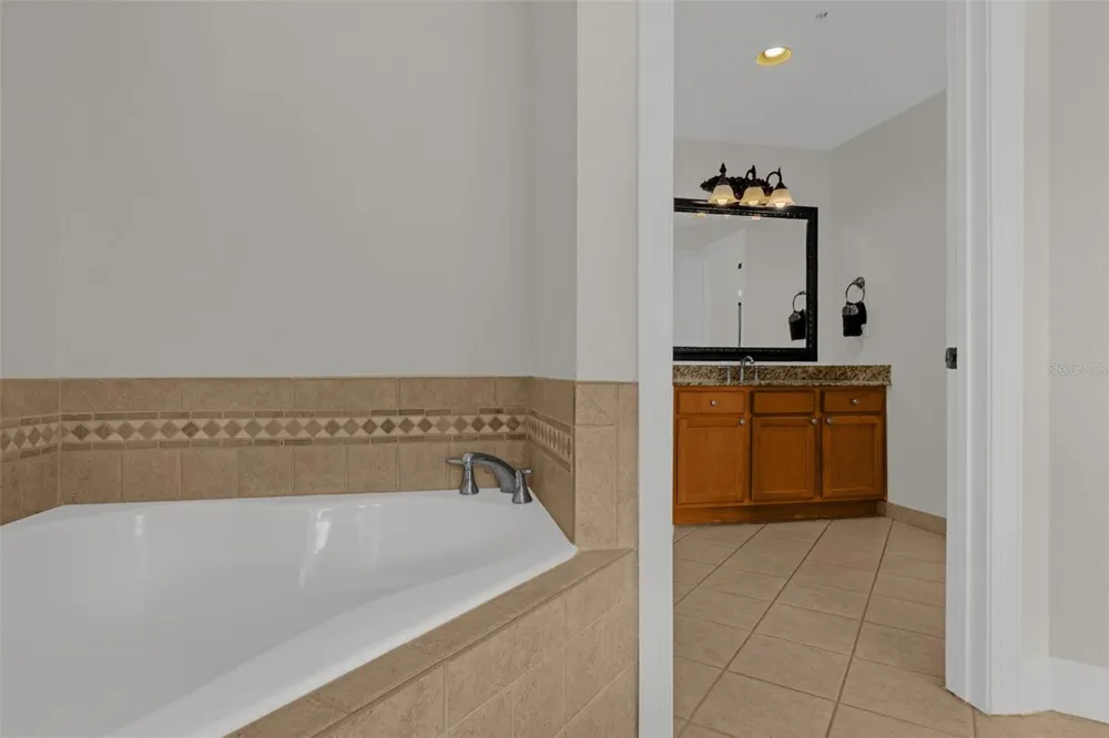 1323 SEVEN EAGLES COURT #102 Reunion, FL 34747