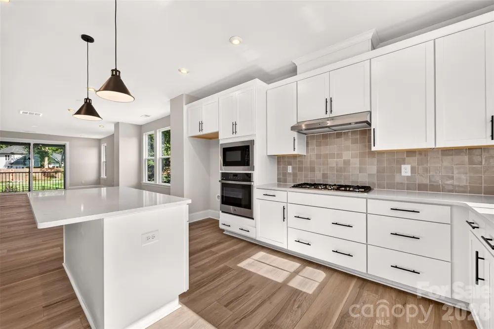 411 Old Town Village Road Waxhaw, NC 28173