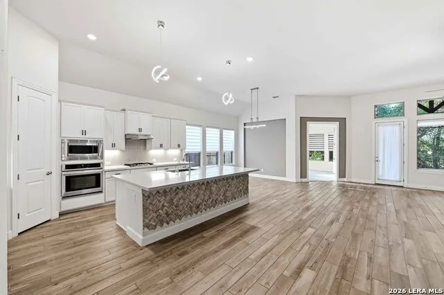 110 STABLEWOOD CT Boerne, TX 78006