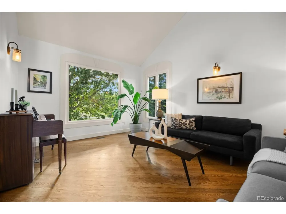 19227 E Costilla Place Centennial, CO 80016